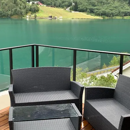 Golden - Princess Apartamento Stryn
